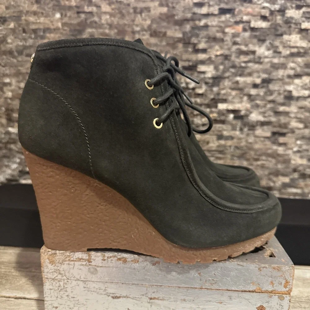 Michael Kors Rory Lace-up Wedge Booties Size 10 Olive Green